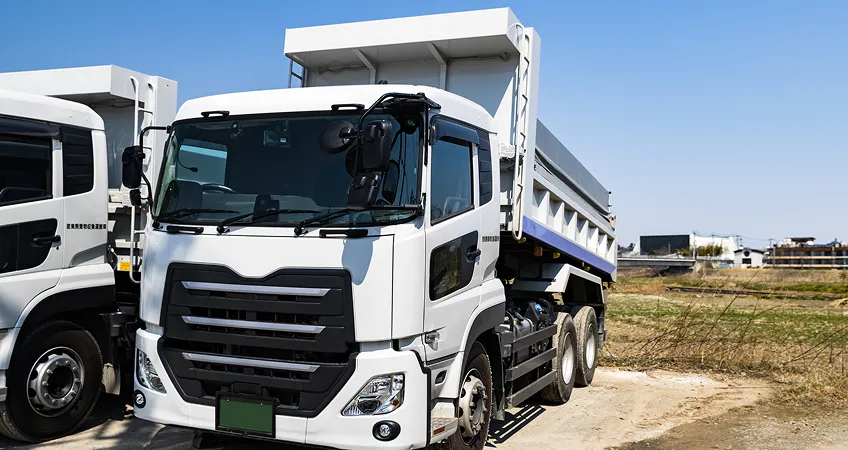 トラック（ダンプ・バン・平ボデー）の販売・修理のイメージ